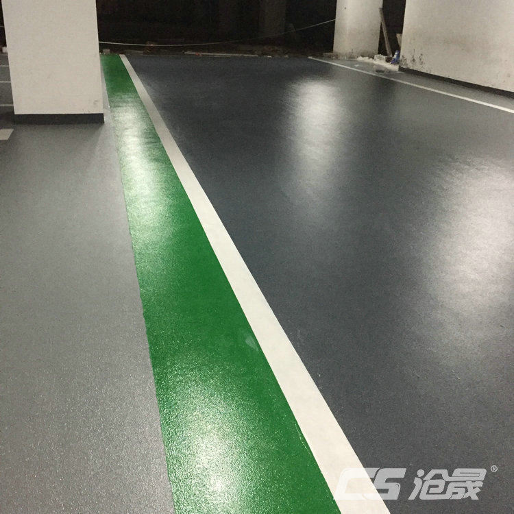 水泥自流平在環(huán)氧樹脂地坪漆施工流程中打底有何作用？